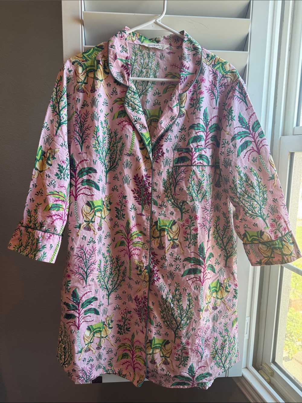 Printfresh Camel’s Courtyard Pink Botanical & Animal Print Sleep Shirt